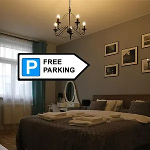Grey Kościuszko Apartament